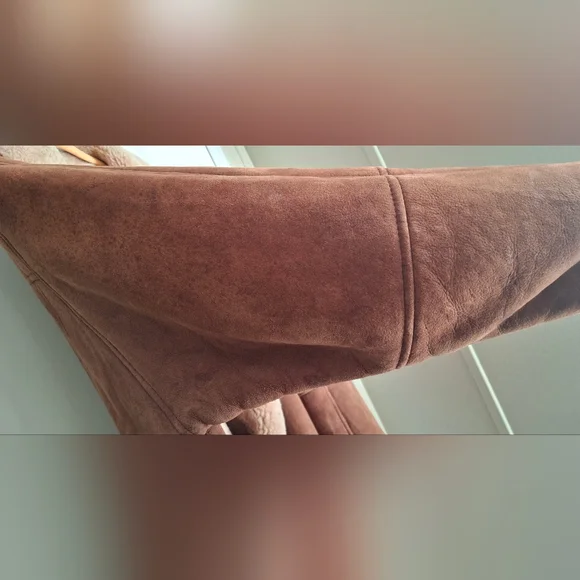 Hide society canada genuine sheepskin coat  sz 10 has stains Chocolate Brown - Picture 7 of 13
